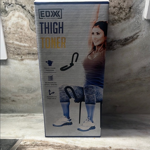 EDX Thigh Toner with Blue and Black Accents - Picture 1 of 3
